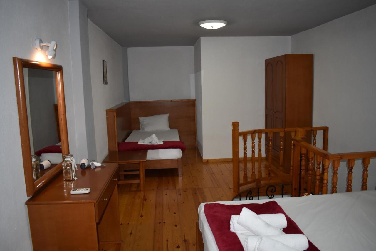 Galanis Studios And Apartments Platamónasz Kültér fotó