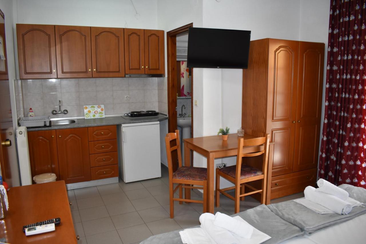 Galanis Studios And Apartments Platamónasz Kültér fotó